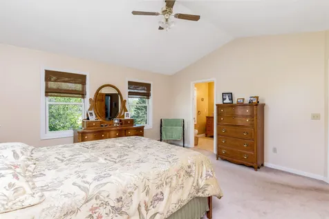 19 Adirondack Street South Burlington VT 05403