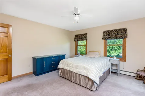 19 Adirondack Street South Burlington VT 05403