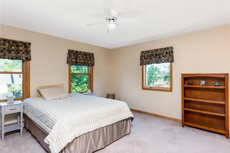 19 Adirondack Street South Burlington VT 05403
