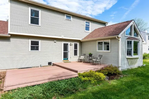 19 Adirondack Street South Burlington VT 05403