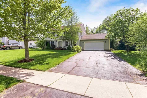 19 Adirondack Street South Burlington VT 05403