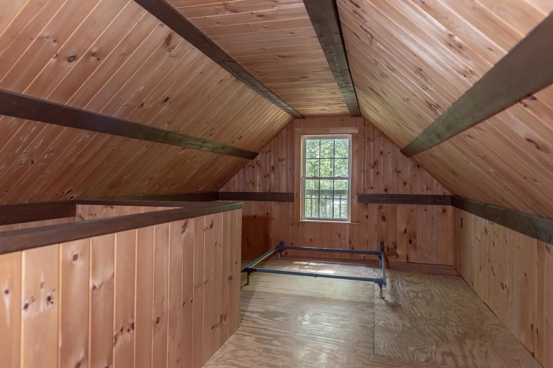 634 Old Bristol Road New Hampton NH 03256