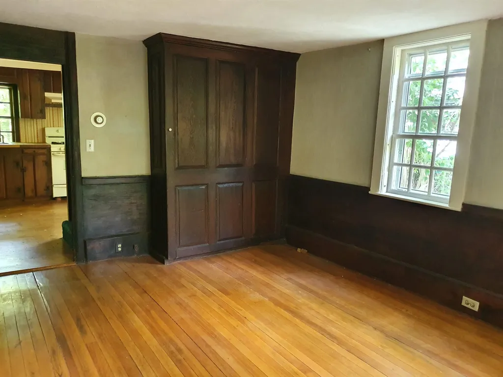 2 Hickory Lane Kensington NH 03833