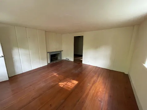 2 Hickory Lane Kensington NH 03833