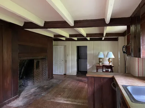 2 Hickory Lane Kensington NH 03833