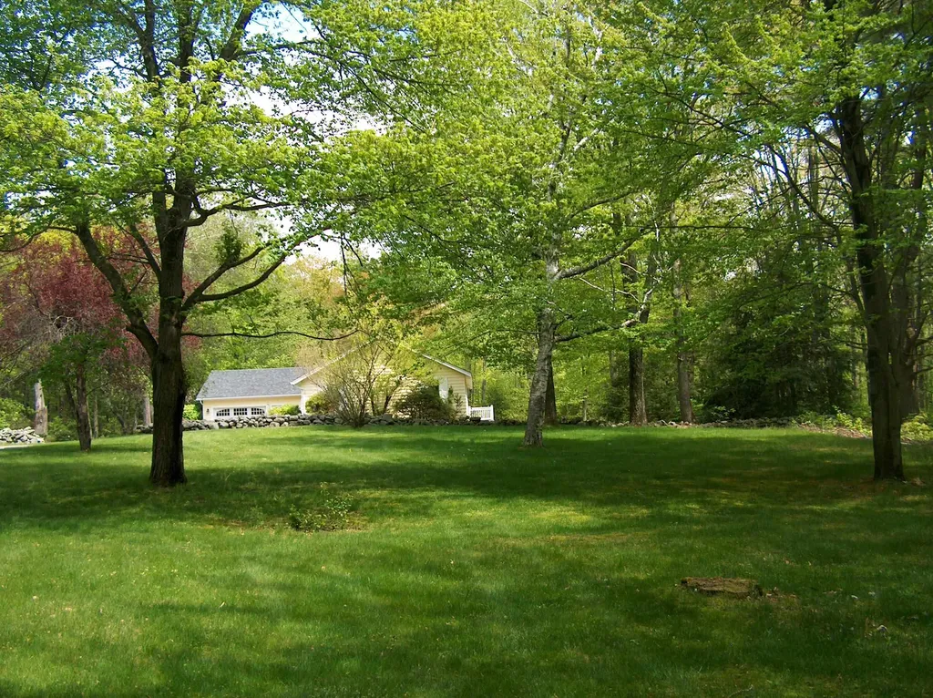 90 Tower Hill Road Candia NH 03034