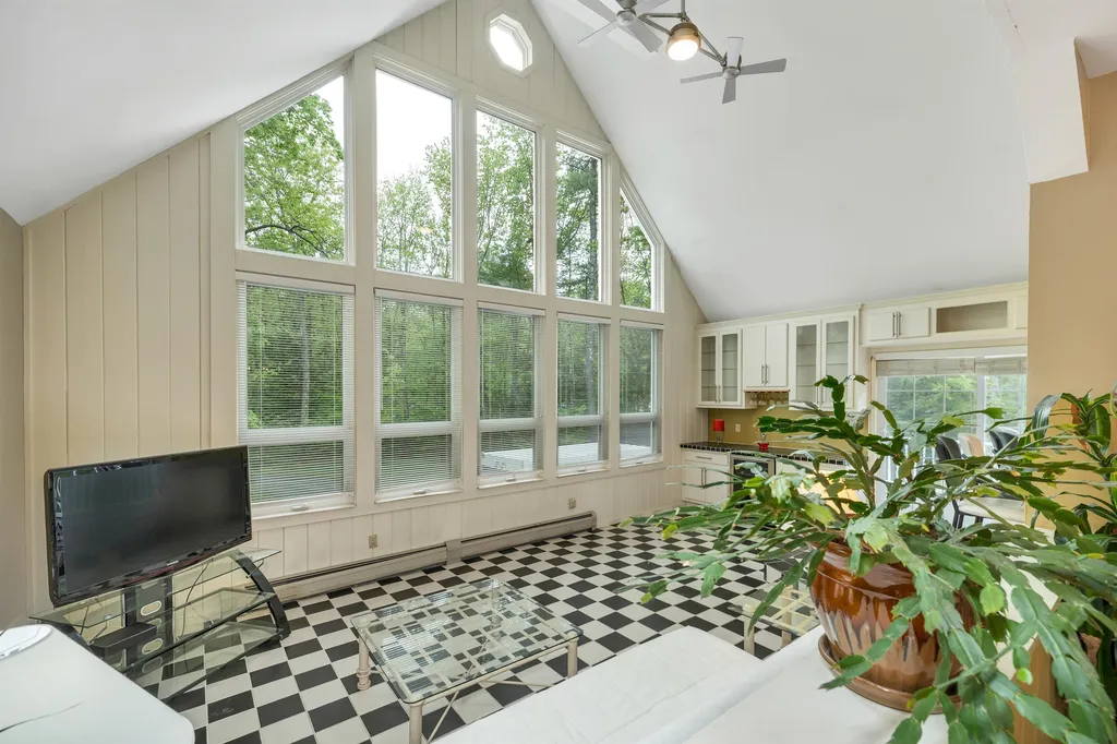 30 Sawyer Road Hampstead NH 03841