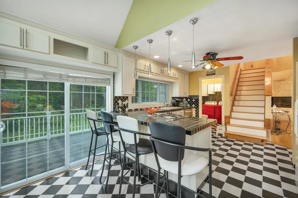 30 Sawyer Road Hampstead NH 03841