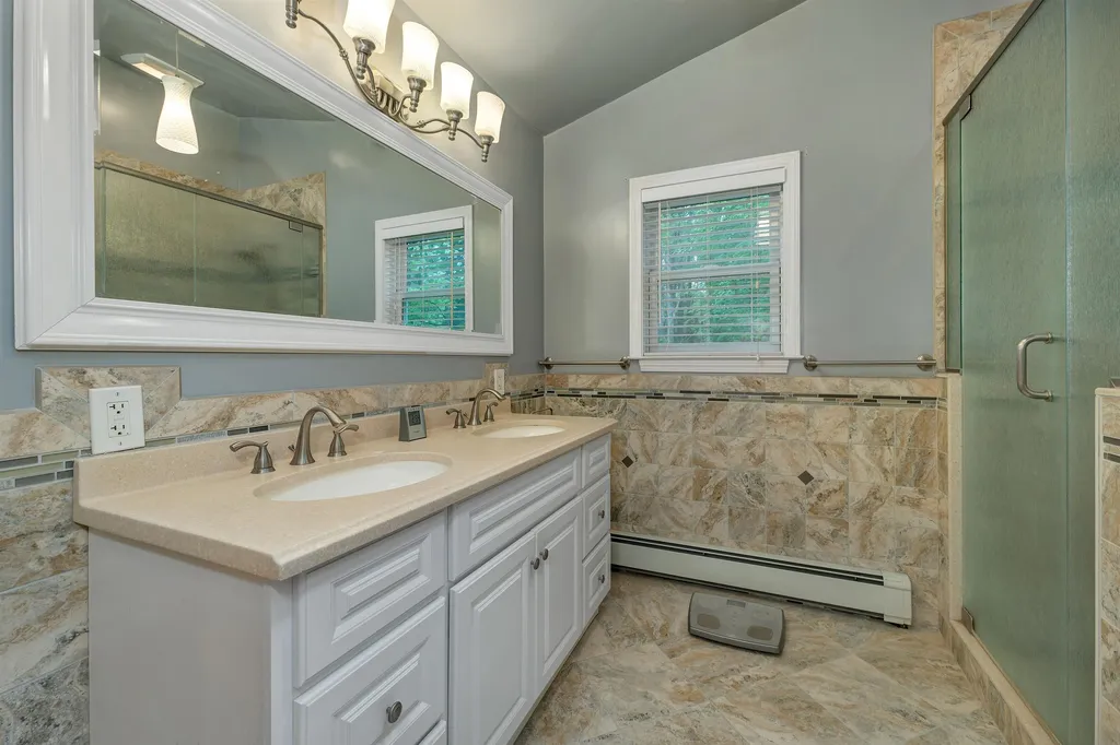 30 Sawyer Road Hampstead NH 03841
