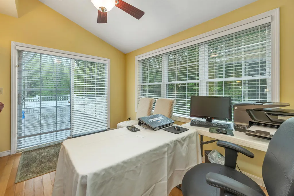 30 Sawyer Road Hampstead NH 03841