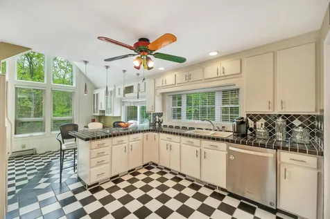 30 Sawyer Road Hampstead NH 03841