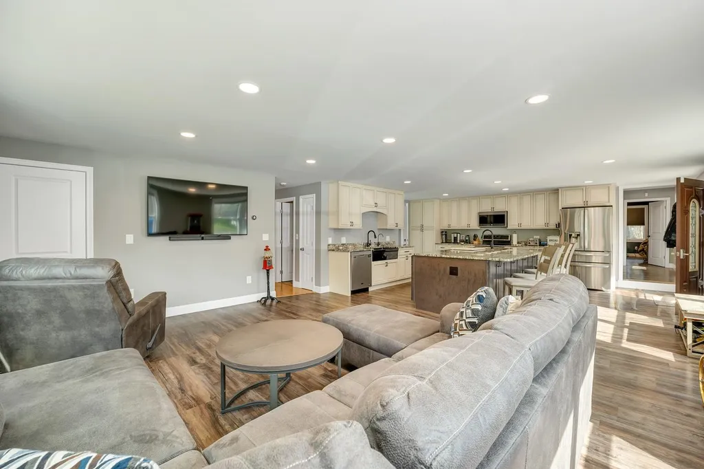 79 Bean Hill Road Northfield NH 03276