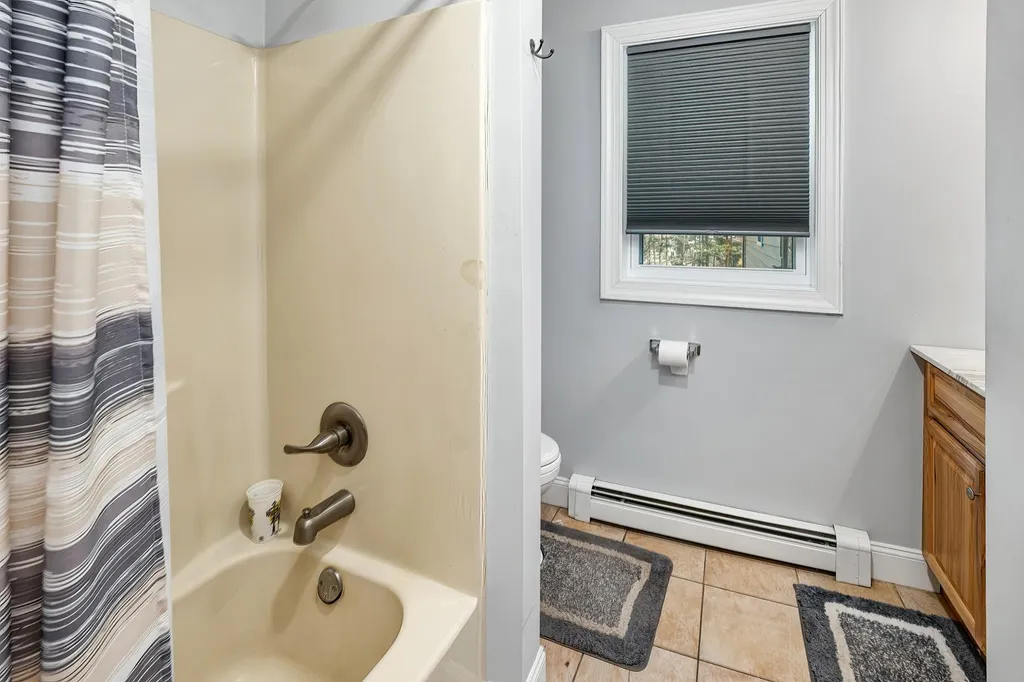 79 Bean Hill Road Northfield NH 03276