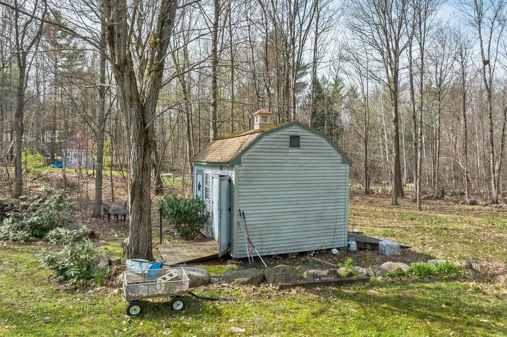 79 Bean Hill Road Northfield NH 03276