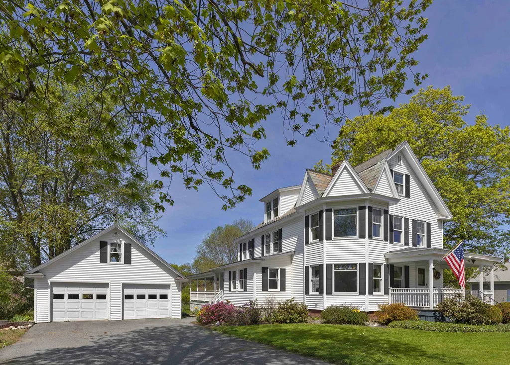 79 Maple Street Lebanon NH 03784