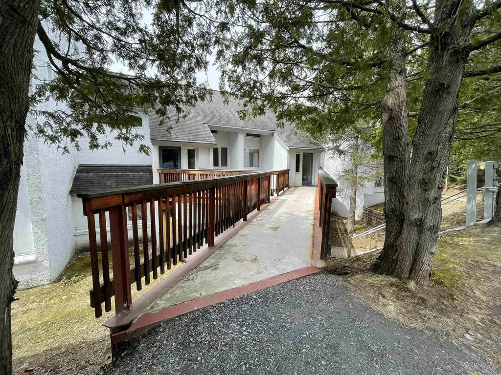 100 Bridges Resort Circle Warren VT 05674