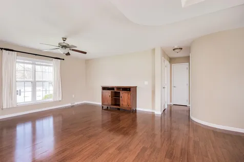 12 Aspen Way North Hampton NH 03862