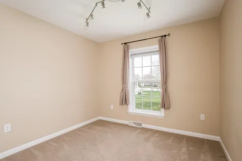 12 Aspen Way North Hampton NH 03862
