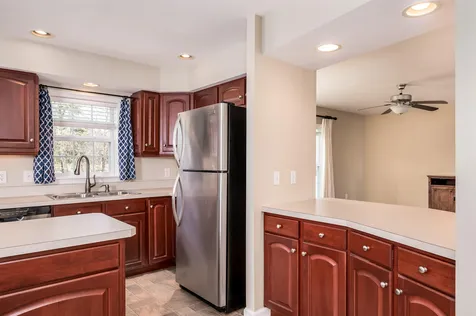 12 Aspen Way North Hampton NH 03862