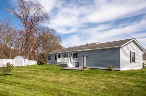 12 Aspen Way North Hampton NH 03862