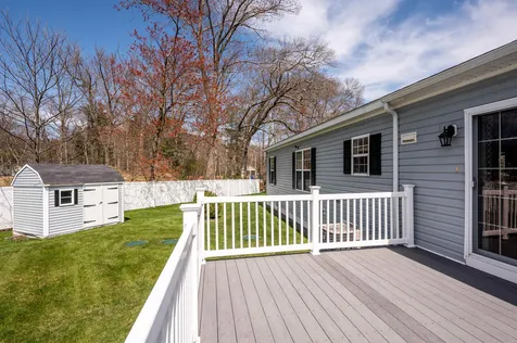 12 Aspen Way North Hampton NH 03862