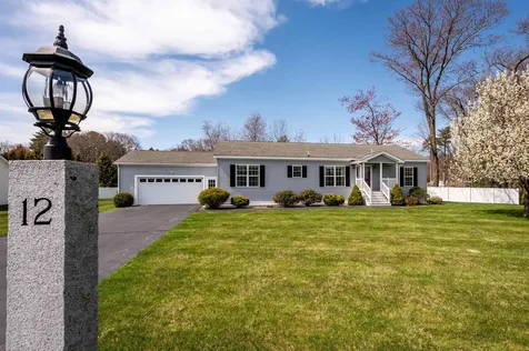 12 Aspen Way North Hampton NH 03862