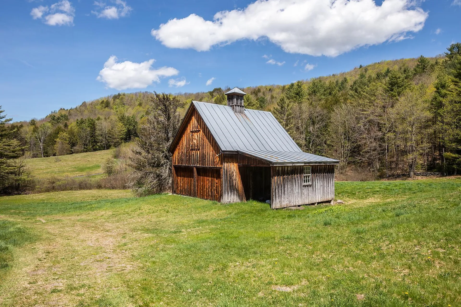 974 East Barnard Road Barnard VT 05031