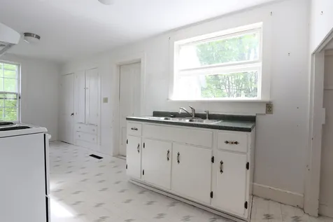 624 Bayley Hazen Road Peacham VT 05862
