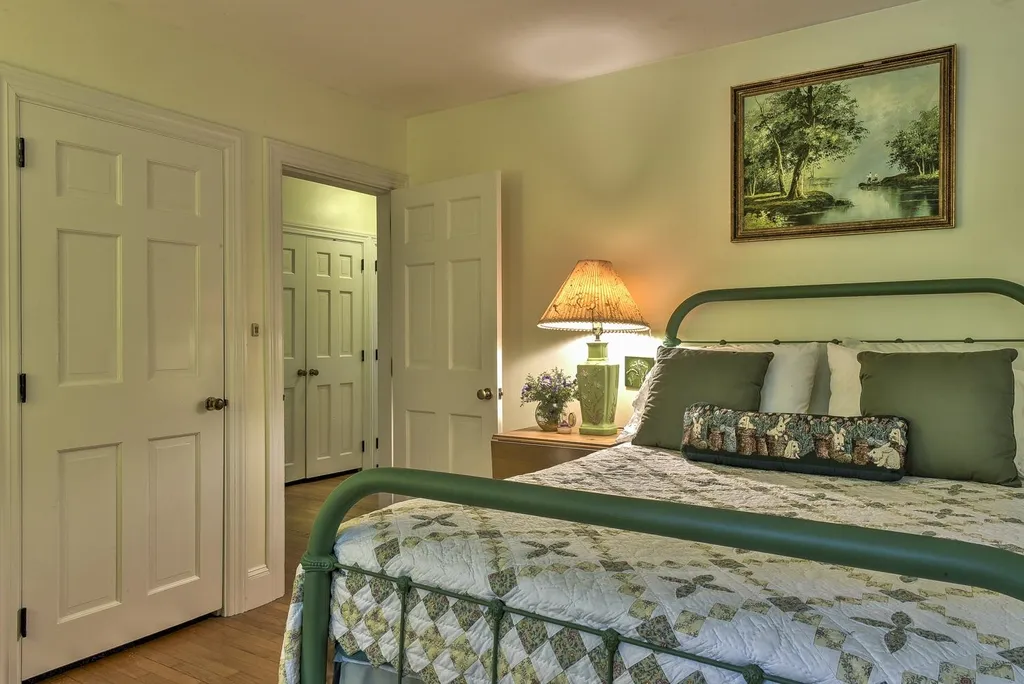 192 Chapman Road Keene NH 03431
