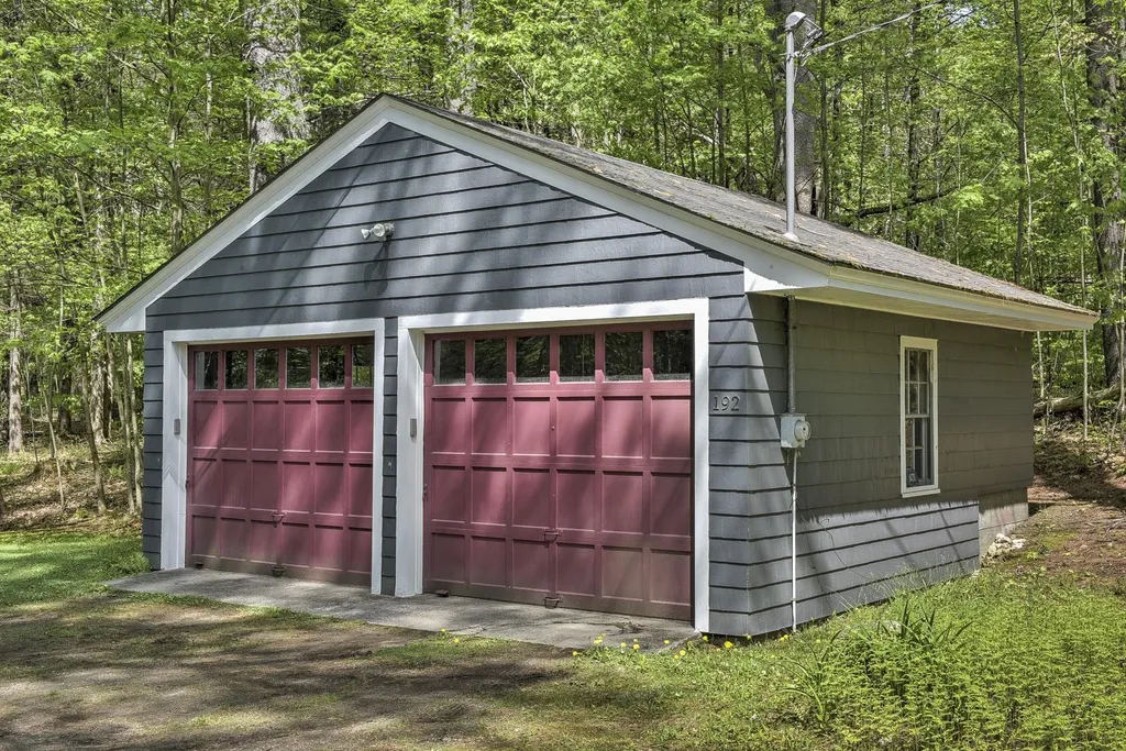 192 Chapman Road Keene NH 03431