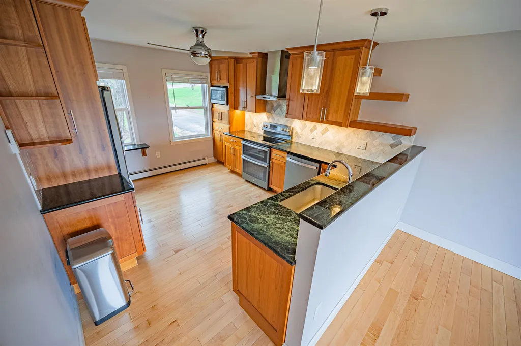 86 Cityside Drive Montpelier VT 05602