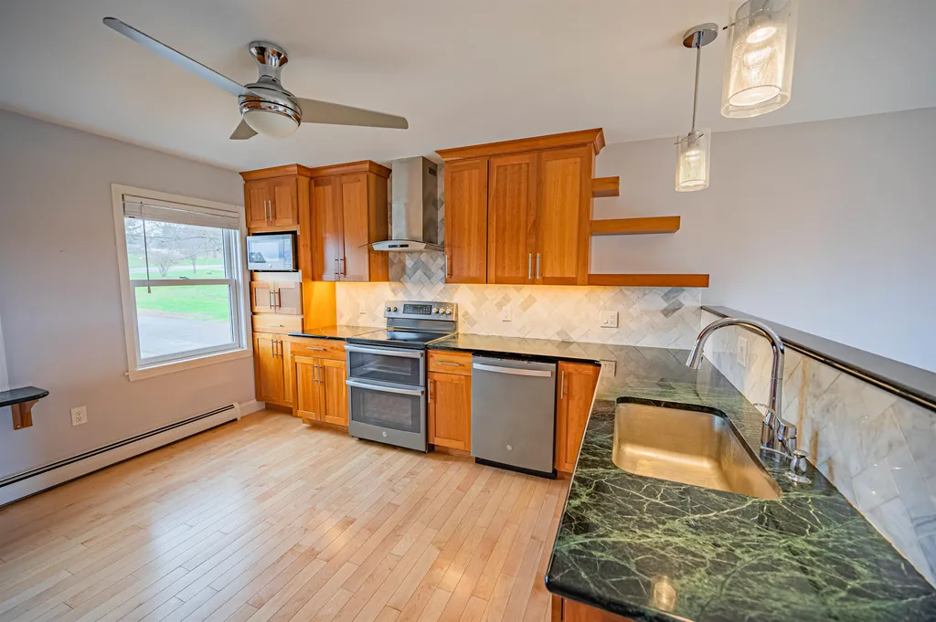 86 Cityside Drive Montpelier VT 05602