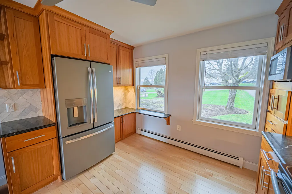 86 Cityside Drive Montpelier VT 05602
