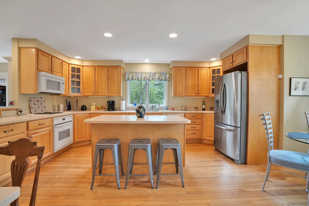 398 Royall Tyler Road Hartford VT 05059