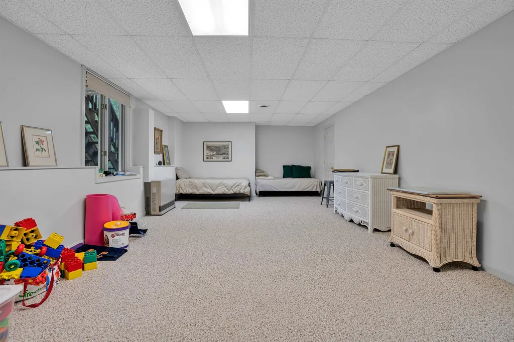 398 Royall Tyler Road Hartford VT 05059