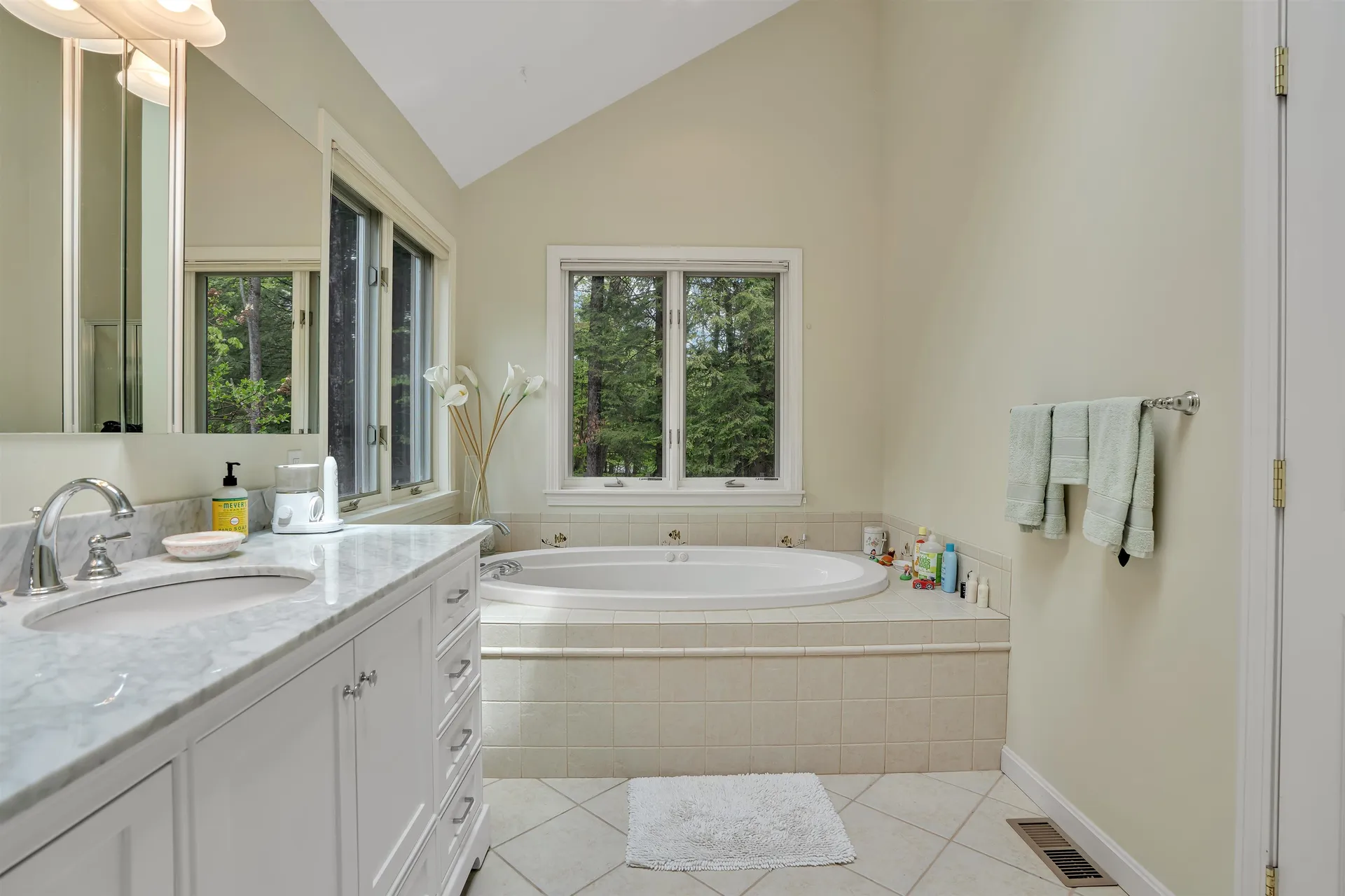 398 Royall Tyler Road Hartford VT 05059
