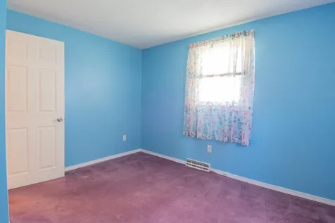 7 Pelham Street Nashua NH 03063
