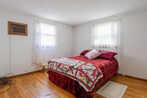 7 Pelham Street Nashua NH 03063