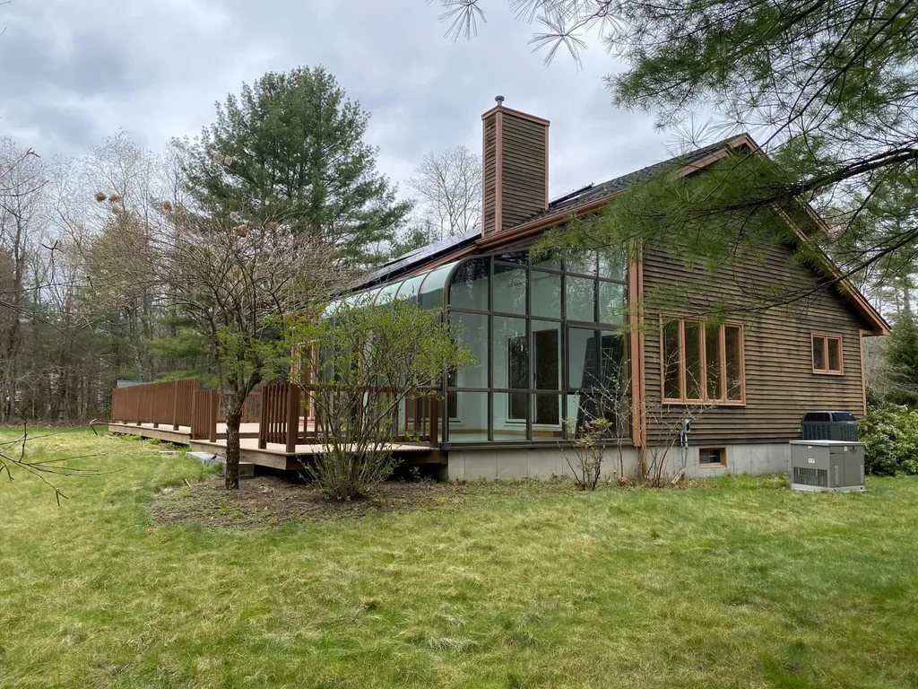 53 Parkhurst Road Merrimack NH 03054