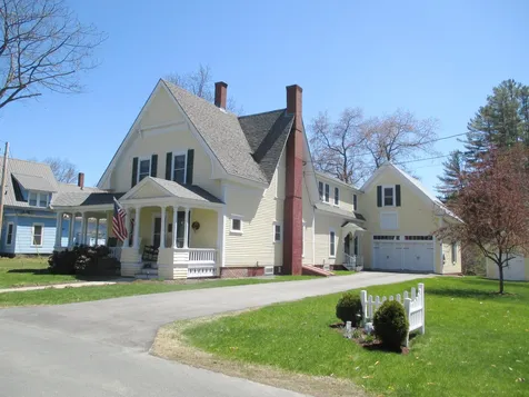 5 Curtis Court Littleton NH 03561