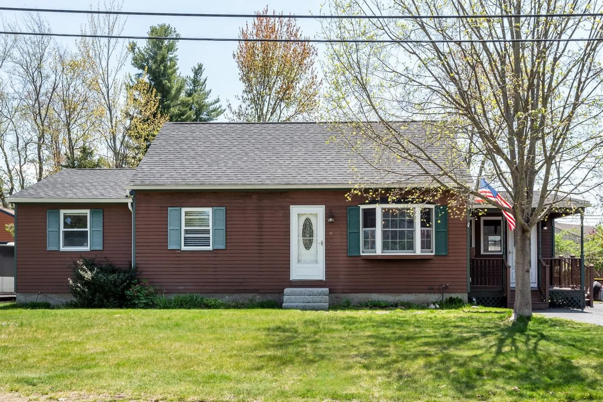6 Hobart Street Concord NH 03303