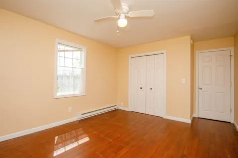 96 Sunset View Lane Isle La Motte VT 05463