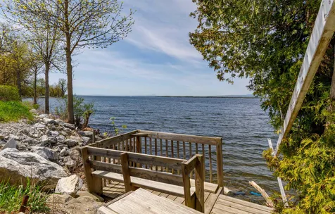 96 Sunset View Lane Isle La Motte VT 05463