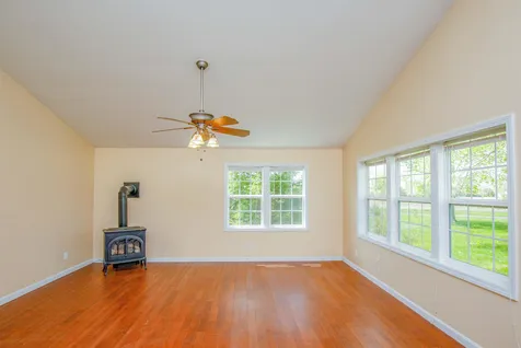 96 Sunset View Lane Isle La Motte VT 05463