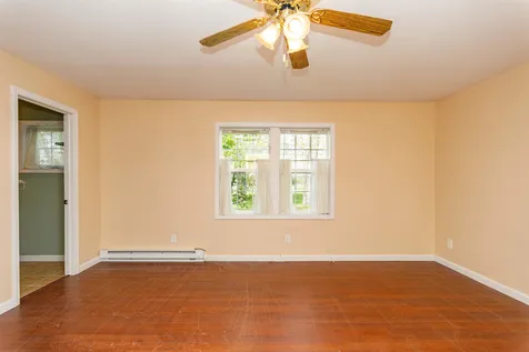96 Sunset View Lane Isle La Motte VT 05463
