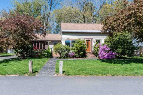 22 Lafrance Avenue Nashua NH 03064