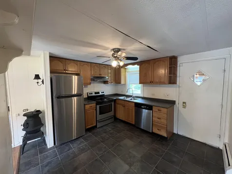 2 Briarwood Drive Merrimack NH 03054
