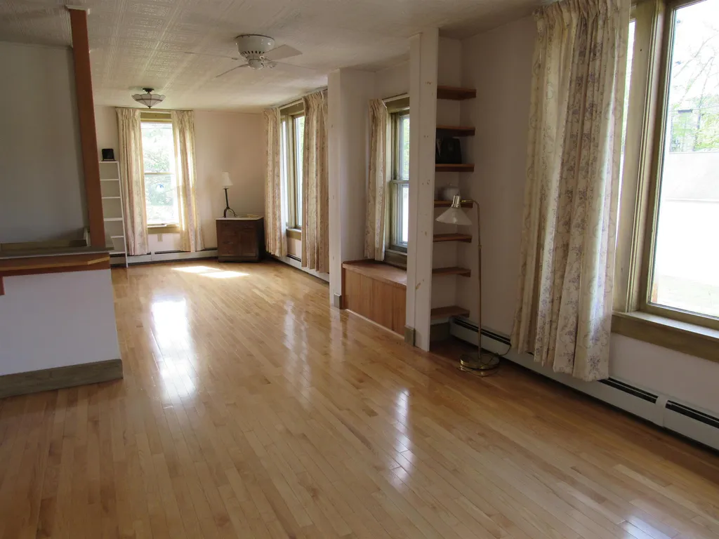 1 Washington Street Gorham NH 03581