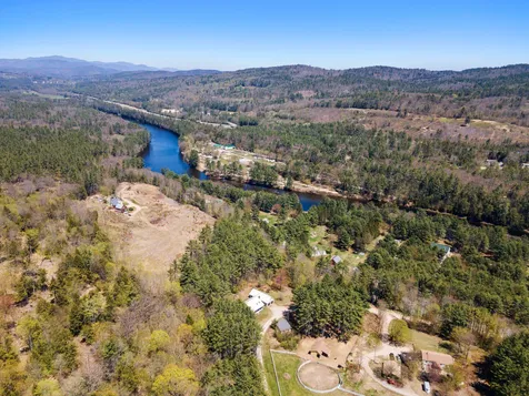 2646 River Road Bridgewater NH 03264