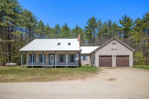 2646 River Road Bridgewater NH 03264